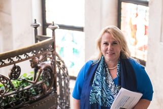 Nastavit pětikoalici zrcadlo je na místě. Rakušan by měl řídit jiný resort, říká k hlasování o nedůvěře vládě Dostálová z ANO