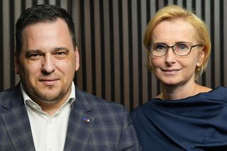 Komunistka Konečná s náušnicemi za statisíce