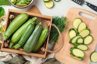 Otrava cuketou. Můžete mít halucinace nebo i zemřít. Řiďte se chutí po prvním kousnutí - Proženy.cz