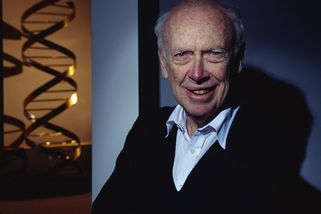 Zemřel objevitel struktury DNA, známý také pro svá kontroverzní prohlášení - Seznam Zprávy