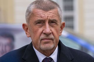 Babiš ukázal novou kancelář. Vyhodil z ní Juchelku