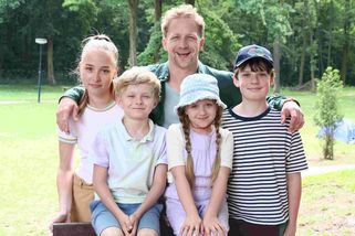 RECENZE: Seriálu Zalez do spacáku ani vtipy nepomáhají - Novinky