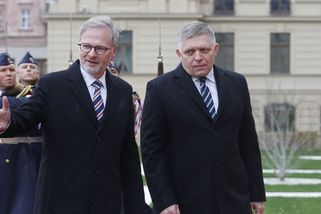 Fico obvinil Fialu z destrukce V4 - Novinky