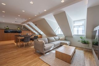 Drahá záležitost, která se vyplatí: Devadesátkový byt 5+1 architekt přeměnil na 3+kk pro svou rodinu - Proženy.cz