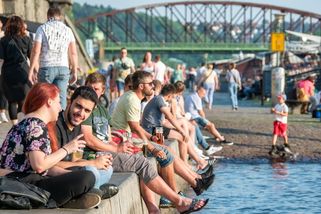 Láká mladé krajní pravice? Ne, jen je v kurzu volit rebely, říká sociolog - Seznam Zprávy