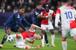 V Edenu se nadávalo do mafiánů. Fandy dráždily penalty, slávisté měli jiné výtky - Sport.cz