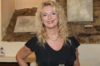 Herečka Lucie Benešová se pochlubila roubenkou snů!