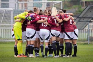 Krutý výsledek! Sparta pojede do Bernu s třígólovým mankem - Médium.cz