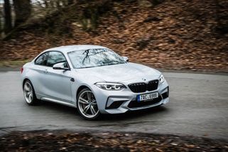 Opakování z autoškoly: Jak dobře si pamatujete zásady bezpečné jízdy - Garáž.cz