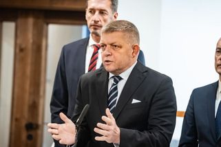 Gender a tři záchody. Fico zkouší „kouřovou clonu“ v Trumpově stylu - Seznam Zprávy