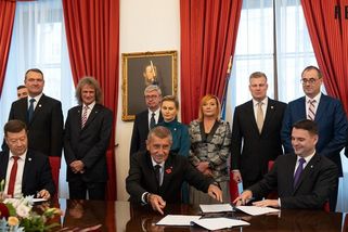 Martin Bartkovský: Formující se vláda aneb Slaboši a uplakánci, kteří se hrnou do čela státu