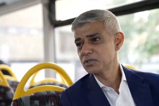 Rasista, sexista, misogyn. Starosta Londýna to Trumpovi vrátil i s úroky - Novinky