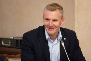 Hraba rozcupoval Válkovou - Novinky