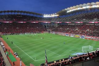 Ihattaren se ve Slavii pod Trpišovským nezvedl. V Nizozemsku je hvězda. Střílí penalty jako Panenka - Médium.cz