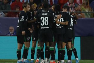 Girona - Feyenoord 2:3, Krejčí smolařem v bitvě starých známých, Aston Villa šokovala Bayern - Sport.cz