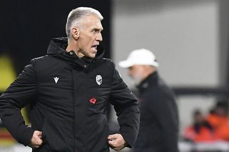 Hyský po prohře se Slavií zkritizoval Dweha. Byl u tří z pěti gólů, zlobil se kouč Plzně - Sport.cz