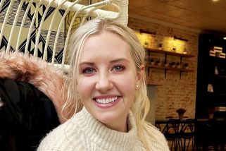 Třiatřicetiletá panna šokuje internet: Lidé si myslí, že nenávidí muže. Takhle mi to vyhovuje, vpálila jim blondýnka - Super.cz