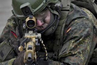 Vojenské cvičení v Bavorsku skončilo přestřelkou s policií