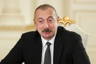 Nikdy nepřijměte okupaci, vzkázal Ukrajincům prezident Ázerbájdžánu. Běsnící ruští blogeři mluví o další válce - Novinky