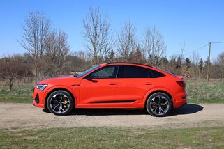 Šokující čísla: některá auta ztratí hodnotu o dvě třetiny za jediný rok