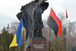 Stepan Bandera: Legenda, fašista, nebo bojovník za svobodu? - Médium.cz
