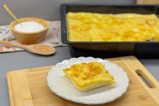 Švéďák je výborný sypaný koláč bez míchání. Naučte se ho podle videonávodu