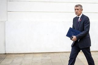 Spor mezi Hradem a Babišem? Ani 108 hlasů na zásadovost prezidenta nestačí