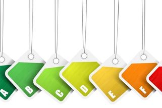 Do roku 2050 by měly být budovy bezemisní. Rekonstrukce bude v mnoha případech povinná, jako byla výměna starých kotlů