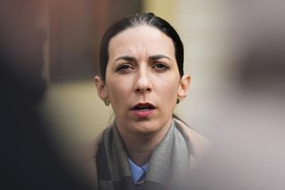 Pro Turka zapomínáme na Okamuru v čele Sněmovny, burcuje Pekarová Adamová - Novinky