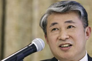 Uříznout ten špinavý krk. Čínský konzul urážel japonskou premiérku - Novinky