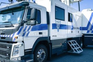 Firma z Číny dodává do Česka pro celníky i letiště. Teď na ni udeřil Brusel - Seznam Zprávy