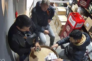 Korupce na kameře: Jak se dává 1,65 milionu úplatek za byt v Praze - Novinky