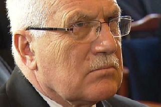 Klaus je v ruském bahně až po uši. Západ nechtěl j...