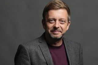 Vít Rakušan spojil síly se známým umělcem