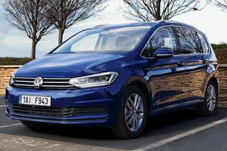 Volkswagen zase zlevnil! Nabízí výbavou našlapané modely za rozumné ceny. A dostane se i na početné rodiny - Garáž.cz