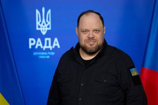 V ukrajinském parlamentu se objevila česká vlajka. V reakci na Okamuru - Novinky