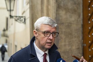 Slíbili jsme to, ale kašleme na to. Výběr nejlepších politických podpásovek uplynulého týdne