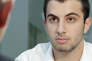 „Bojovníci proti dezošům“. Kdo je Mike a jeho gang, který řízl do Rajchlova soukromí?