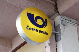 Předražená elektrokola České pošty, jejichž nákup řeší policie, mají další problém - Novinky