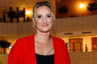 Tenistka Markéta Vondroušová na dovolené v exotice: Svlékla se do plavek...A pak? Líbačka s přítelem!