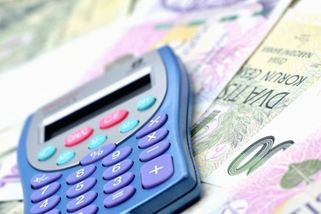 Pracujete? Možná máte nárok na nový pracovní bonus v rámci superdávky