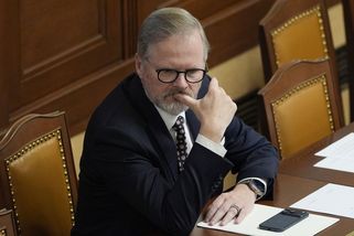Fiala dělá s rozpočtem další drahoty. Chce, ať nová vláda slíbí dodržet jeho parametry - Novinky