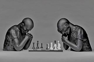 Sklář a sochař Martin Janecký zahájil sólovou výstavu v KodlContemporary