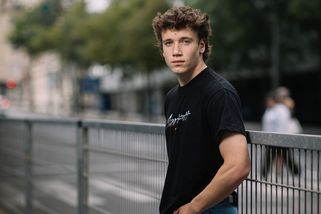 Doma jsem byl vyklepaný, říká teenager, kterého proslavilo video s Rajchlem - Seznam Zprávy