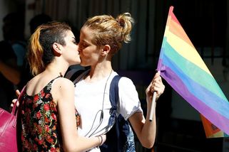 V Turecku připravují změnu zákoníku, chtějí trestat LGBT+ komunitu - Novinky