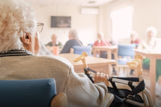 Blíží se náraz. Co pět let přibude 20 tisíc lidí, kteří potřebují místo s péčí - Seznam Zprávy