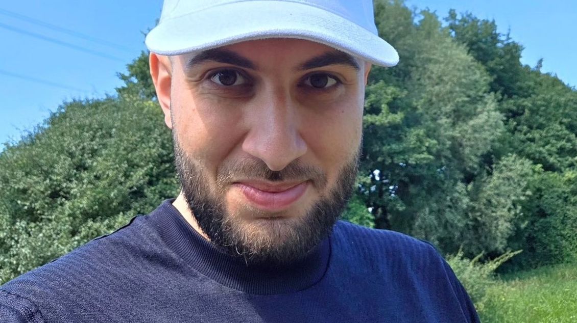 Kdo je youtuber MikeJePan, jenž zveřejnil Rajchlovo choulostivé video? - Médium.cz