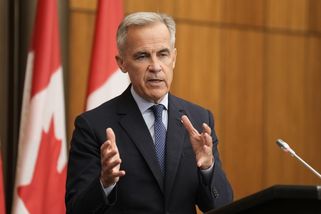 Kanadský premiér Carney se omluvil Trumpovi za reklamu kritizující cla - Novinky