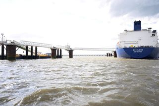 Japonsko odmítlo Trumpovu žádost, aby přestalo dovážet ruské energie - Novinky