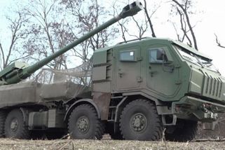 Video: vojáci natočili, co zbylo z ukrajinské houfnice 2S22 Bohdana na podvozku Tatra, na níž zaútočili Rusové